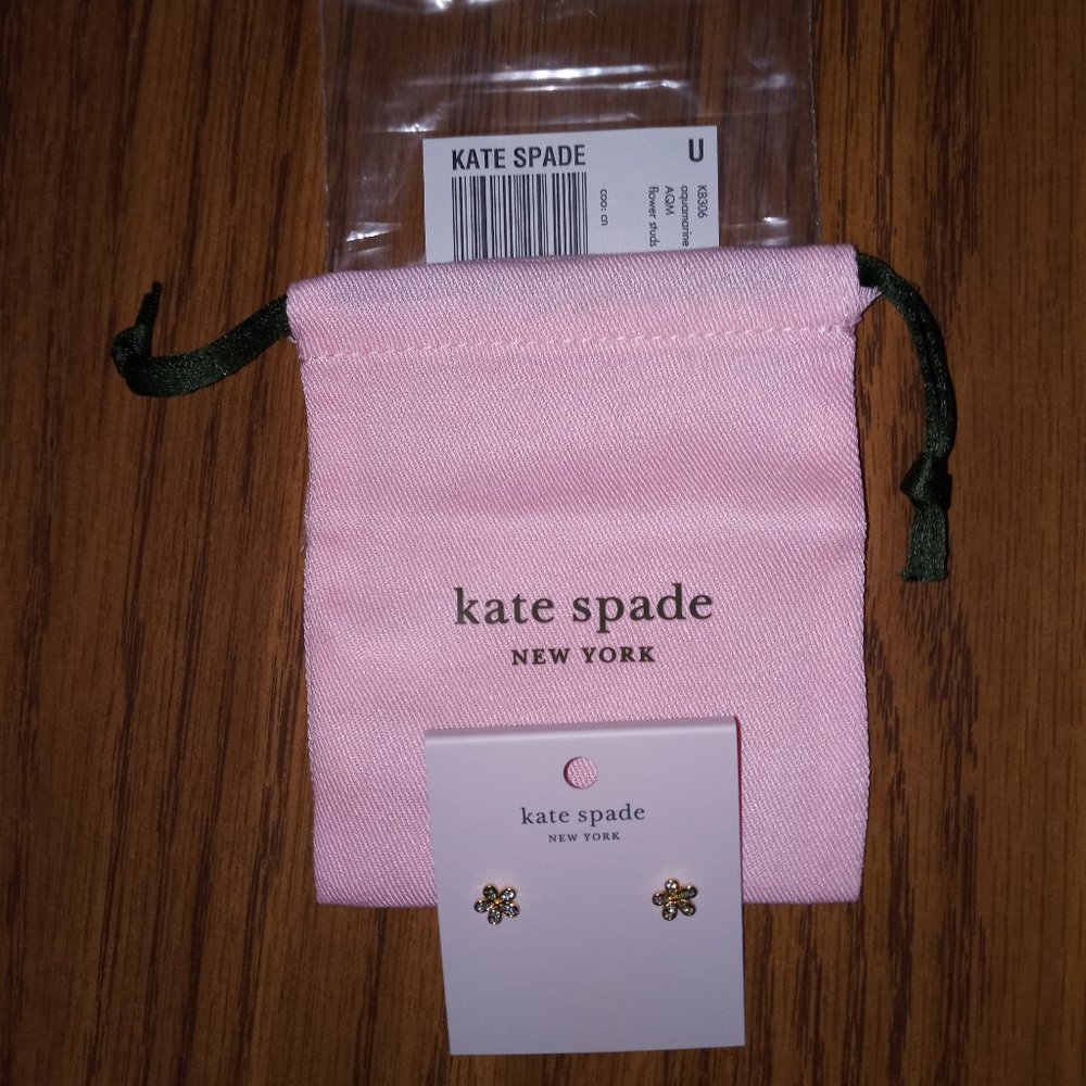 *PRICE DROP* New Kate Spade Aquamarine Flower Studs in gold setting. - Picture 5 of 6